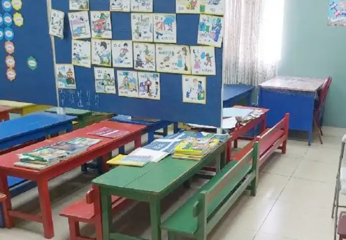 public primary schools class room